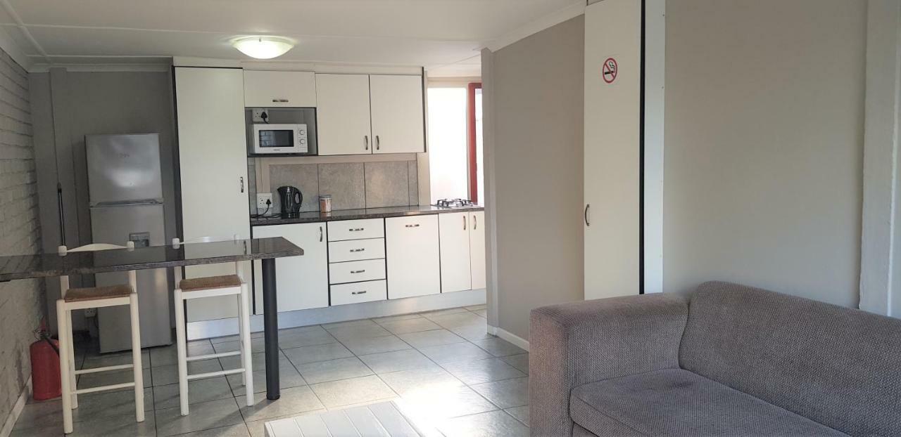 Hotel Kelzane Self-Catering Gonubie Esterno foto